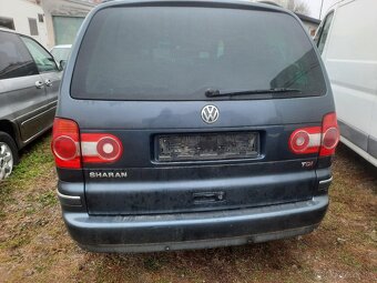 Rozpredam Volkswagen Sharan 1,9tdi 85kw AUY. - 2