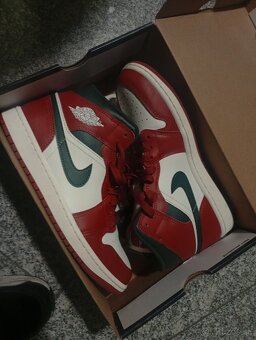 Nike air Jordan 1 mid - 2