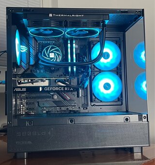 Ryzen 7 5800x3D/ RTX 4070 SUPER/ 32gb ram/ 1tb nvme - 2