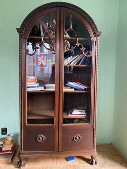 Starožitnosti nábytok - 2