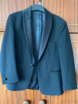 Chlapčenský oblek - 2