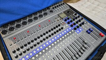 Predám Zoom LiveTrak L-20 - 2