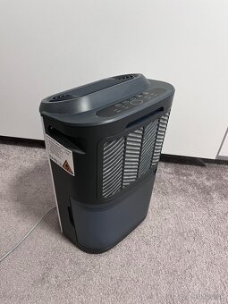 Odvlhčovač a čistička vzduchu - 2