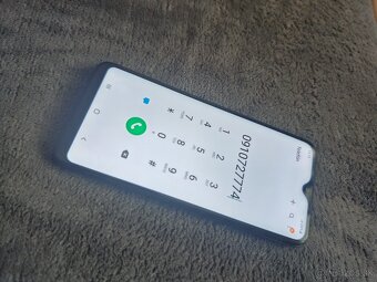 Samsung Galaxy A20e - 2