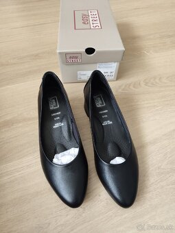 Čierne lodičky - 2