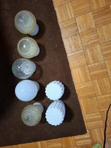 Stropne svetla 1ks/8 eur - 2