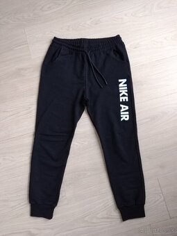 Tepláky NIKE a Louis Vuitton - 2