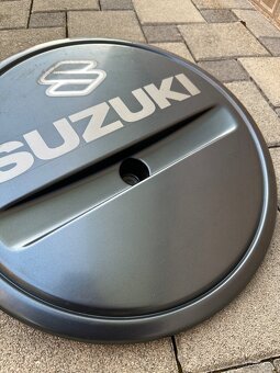 SUZUKI Grand Vitara kryt rezervy - 2