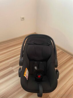 Predám autosedačku (vajíčko) Britax Römer - 2