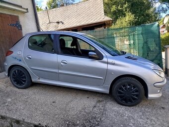 Peugeot 206 - 2
