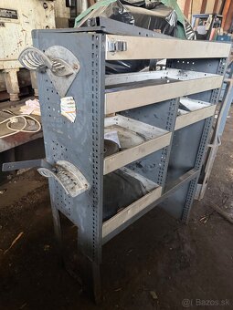 Regál do dodávky - 2