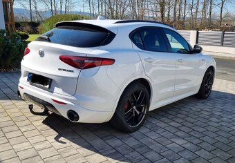 Alfa Romeo Stelvio - 2