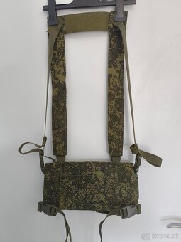 Airsoftová taktická vesta - 2