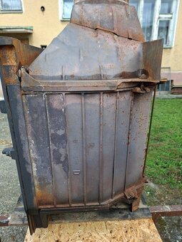 Predám staršiu krbovú vložku - 2