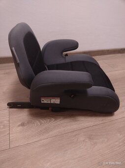 Detský podsedák isofix - 2