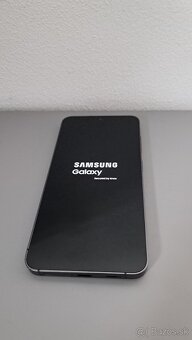 Samsung Galaxy S24 - 2