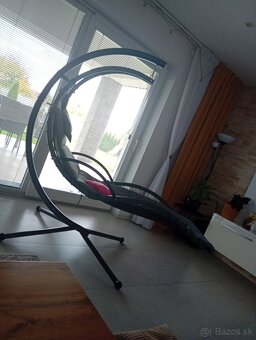 Predám hojdacie kreslo - 2