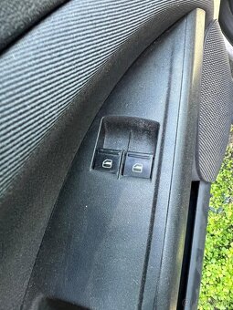 Rozpredám na diely Seat Altea XL 1.2 TSI CZB 1.9 TDI BXE - 2