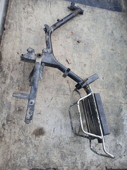 Babetta 210 rám za odvoz - čierný - 2