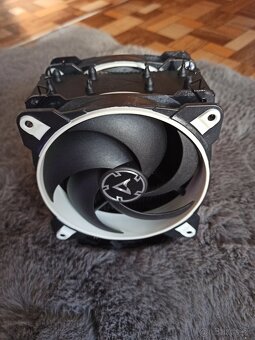 ARCTIC Freezer 34 eSports DUO - 2