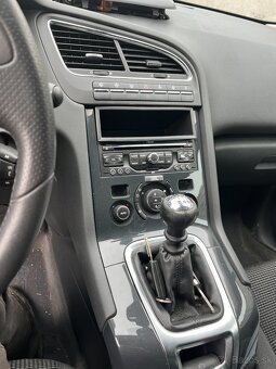 Peugeot 5008 1.6 THP - 2