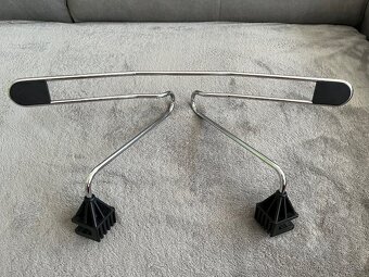 predám interiérový vešiak Mercedes - 2