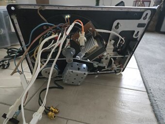 Gramafon tesla bez prenosky - 2