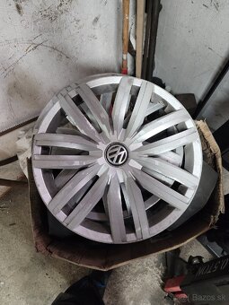 Predám puklice vw R16 - 2