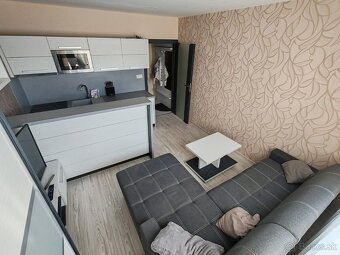 Topoľčany - zariadená garsónka v CENTRE - 2