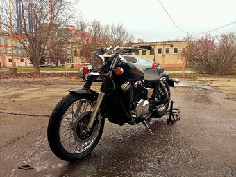 Honda shadow 750 black widow - 2
