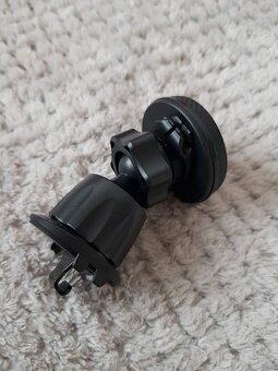 Magnetický mriežkový držiak na mobil - 2