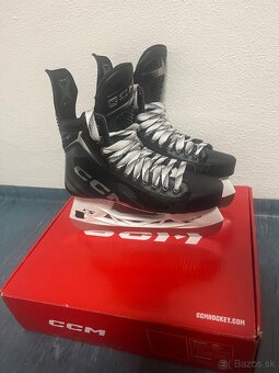 Korčule CCM TACKS XF - 2