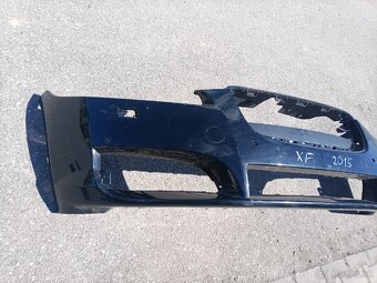 Kapota jaguár XF - 2