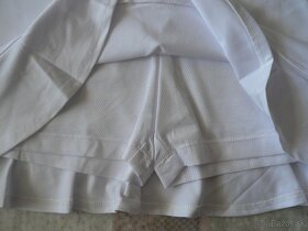dámska biela  športová sukňa s vnútornými šortkami - 2