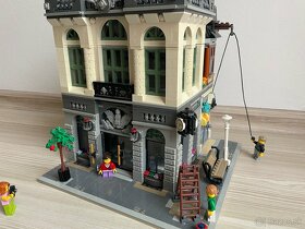 Lego banka z kociek 10251 - 2
