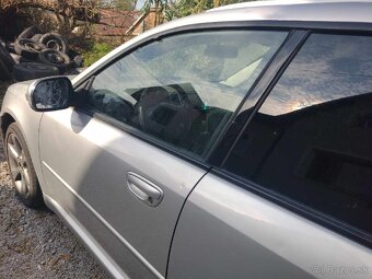 Subaru Legacy 2.0 na diely - 2