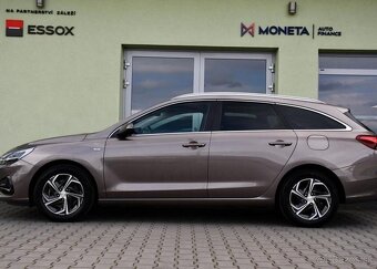Hyundai i30 1.5 T-GDI MHEV, ČR,1.MAJ. 117 kw - 2
