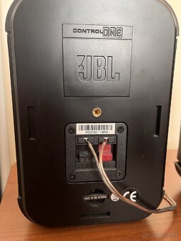 JBL Control One - 2