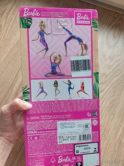 Babika Barbie made to move - 2
