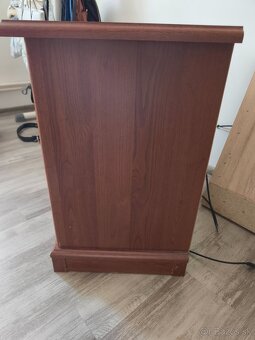 Tv stolík - 2