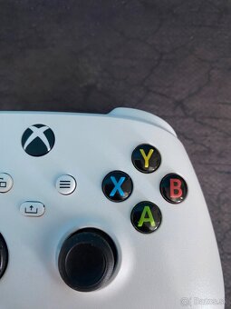 Xbox ovladac - 2