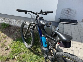 Predám bicykel Specialized - 2