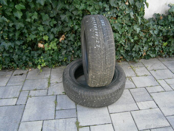Predám 2x celoročné pneu MOMO 215/60 R17 100VXL - 2