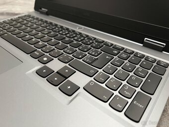 LENOVO LOQ 15IAX9 Luna Grey RTX4060 8GB/24GB RAM - 2