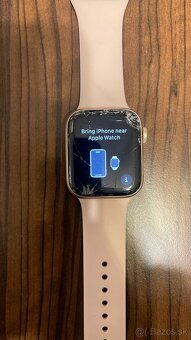 Apple watch se 44 mm rozbite sklo - 2