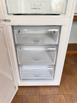 Chladnicka s meaznickou Gorenje FS600-20vyska 184 cm biela - 2