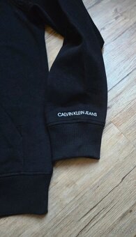 Calvin Klein mikina - 2