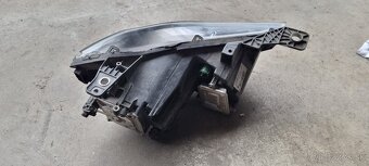 maserati ghibli svetlo xenon lave - 2