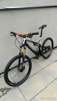 Predám Specialized Stumpjumper S4 (veľkosť L) – karbónový fe - 2