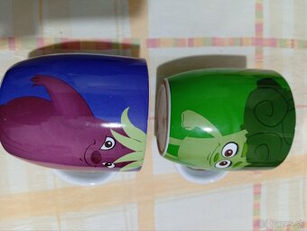 Šalky a poháre. - 2